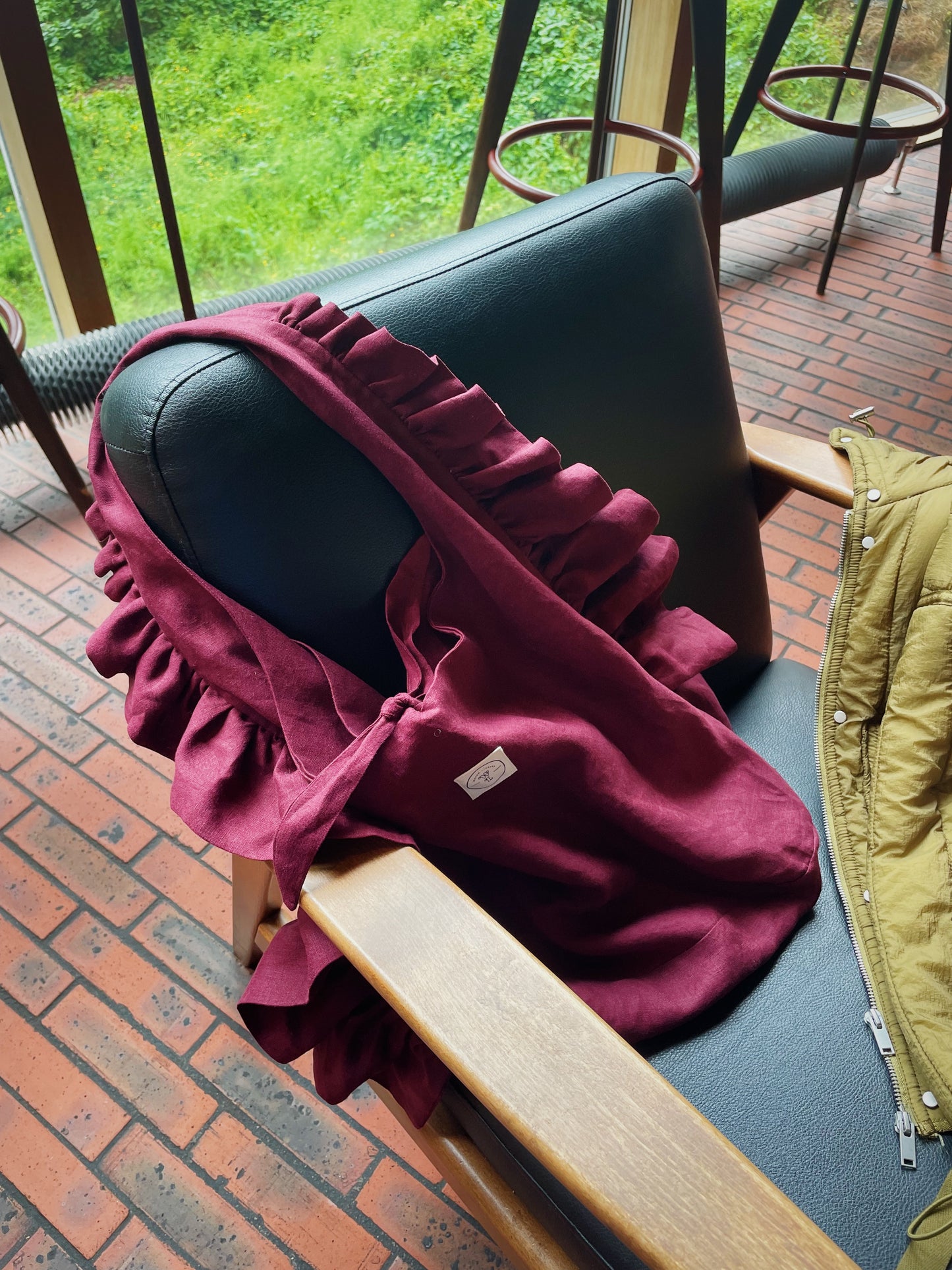 Slouchy Ruffle Bag in Açai