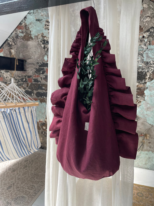 Slouchy Ruffle Bag in Açai