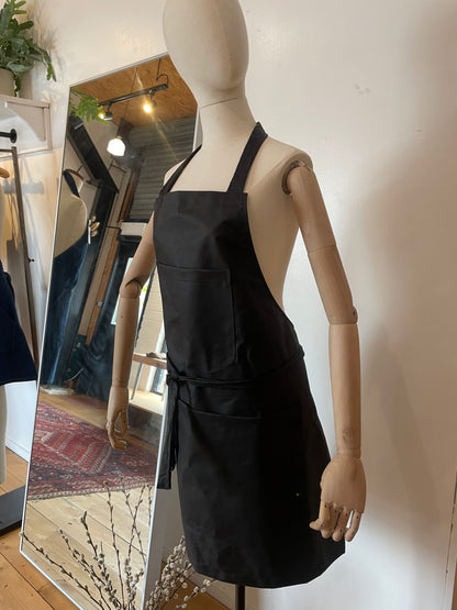 Waxed Cotton Apron Black
